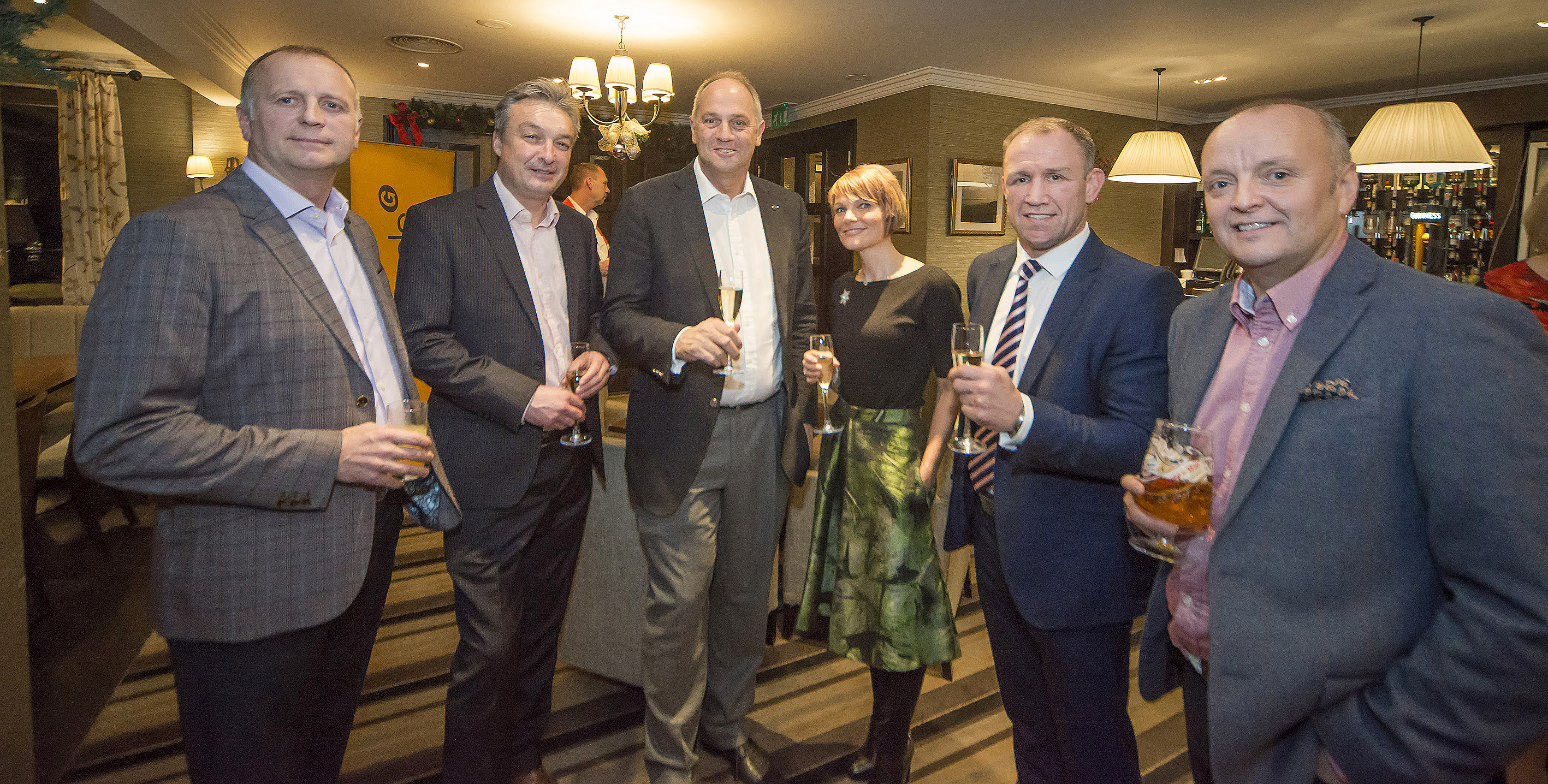  L to R: Major Richard Carney (Dallas Burston Polo Club), Nick Heath (Wilmott Dixon), Sir Steve Redgrave (Gleeds Ambassador), Tracey Francis (England and Wales Cricket Board), Neil Back (Fortius), David Ford (Gleeds)